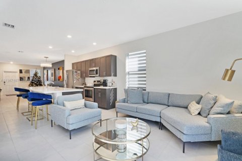 Купить таунхаус в Форт-Лодердейл, Флорида 4 спальни, 178.47м2, № 2005303 - фото 14