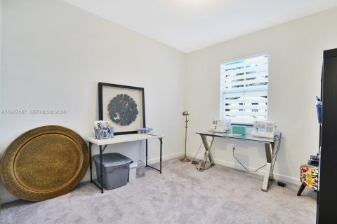 Купить таунхаус в Форт-Лодердейл, Флорида 4 спальни, 178.47м2, № 2005303 - фото 12