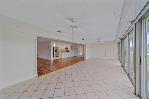 Casa en venta en Sarasota, Florida, 3 dormitorios, 167.04 m2 № 1910680 - foto 15