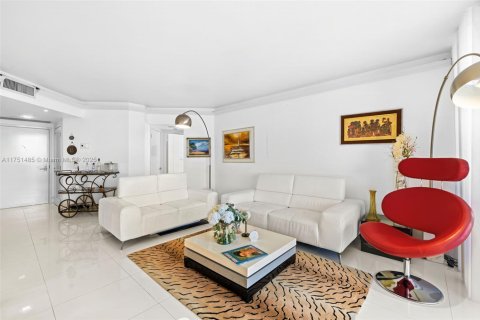 Condo in Aventura, Florida, 3 bedrooms  № 1868330 - photo 4