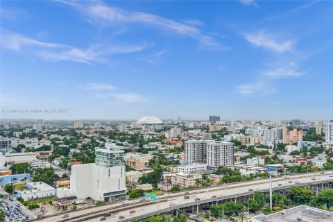 Condominio en venta en Miami, Florida, 2 dormitorios, 75.16 m2 № 1943132 - foto 24