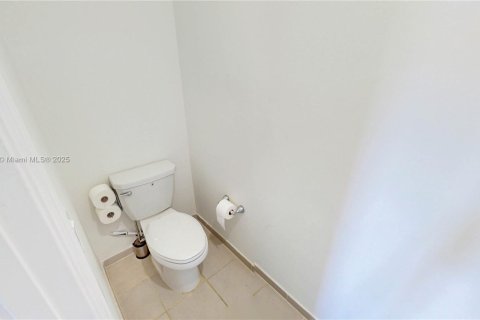 Купить таунхаус в Хомстед, Флорида 3 спальни, 169.73м2, № 1969738 - фото 24