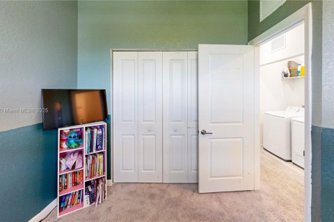 Купить таунхаус в Хомстед, Флорида 3 спальни, 169.73м2, № 1969738 - фото 28