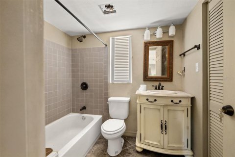 Villa ou maison à vendre à Saint Petersburg, Floride: 4 chambres, 138.24 m2 № 2222737 - photo 28