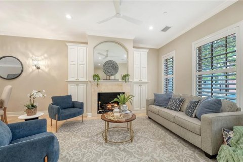Townhouse in Sarasota, Florida 3 bedrooms, 177.44 sq.m. № 2150246 - photo 4