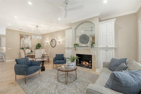Townhouse in Sarasota, Florida 3 bedrooms, 177.44 sq.m. № 2150246 - photo 6