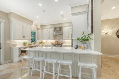 Townhouse in Sarasota, Florida 3 bedrooms, 177.44 sq.m. № 2150246 - photo 11