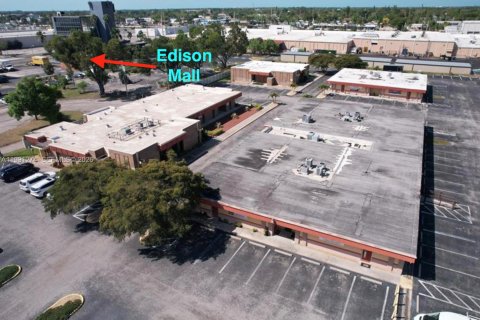 Immobilier commercial à vendre à Fort Myers, Floride № 2253433 - photo 5