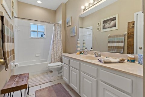 Villa ou maison à vendre à Tampa, Floride: 2 chambres, 127 m2 № 2148650 - photo 16
