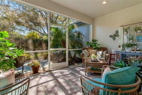 Villa ou maison à vendre à Tampa, Floride: 2 chambres, 127 m2 № 2148650 - photo 23