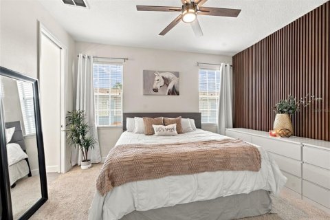 Touwnhouse à vendre à Tampa, Floride: 4 chambres, 192.12 m2 № 2410222 - photo 8