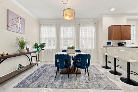 Touwnhouse à vendre à Tampa, Floride: 4 chambres, 192.12 m2 № 2410222 - photo 27