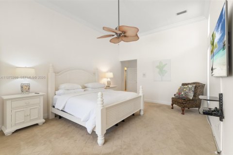 Купить виллу или дом в Порт-Сент-Луси, Флорида 10 комнат, 310.01м2, № 2040443 - фото 19