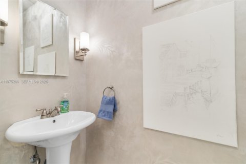 Купить виллу или дом в Порт-Сент-Луси, Флорида 10 комнат, 310.01м2, № 2040443 - фото 26