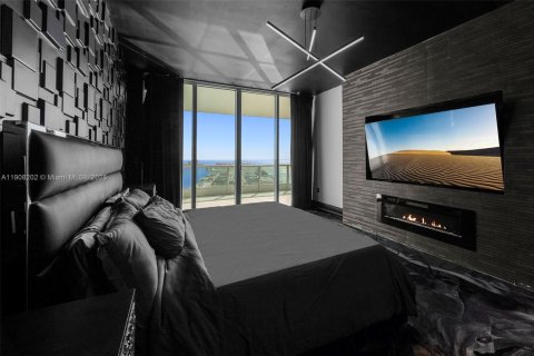 Купить кондоминиум в Майами, Флорида 4 спальни, 297.19м2, № 1966985 - фото 28