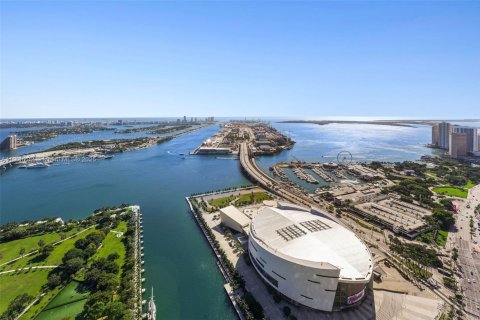 Купить кондоминиум в Майами, Флорида 4 спальни, 297.19м2, № 1966985 - фото 17