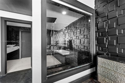 Купить кондоминиум в Майами, Флорида 4 спальни, 297.19м2, № 1966985 - фото 30