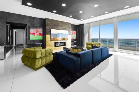 Купить кондоминиум в Майами, Флорида 4 спальни, 297.19м2, № 1966985 - фото 12