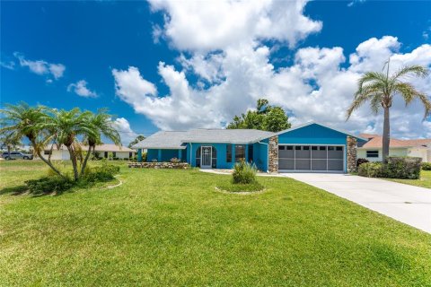 Casa en venta en Rotonda, Florida, 2 dormitorios, 153.94 m2 № 1759277 - foto 3
