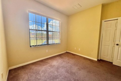 Condominio en venta en Poinciana, Florida, 3 dormitorios, 138.89 m2 № 1881056 - foto 28