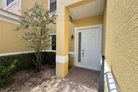 Condominio en venta en Poinciana, Florida, 3 dormitorios, 138.89 m2 № 1881056 - foto 3