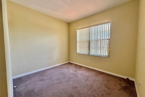 Condominio en venta en Poinciana, Florida, 3 dormitorios, 138.89 m2 № 1881056 - foto 26