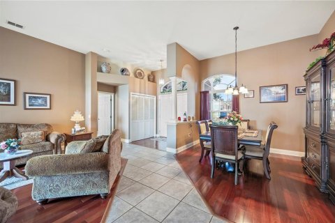 House in Polk City, Florida 4 bedrooms, 230.03 sq.m. № 1915404 - photo 9
