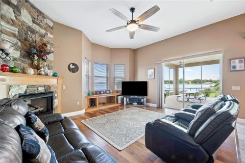 House in Polk City, Florida 4 bedrooms, 230.03 sq.m. № 1915404 - photo 13