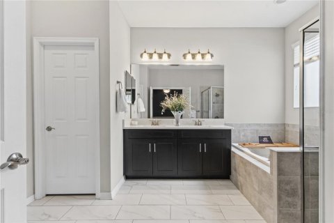 Villa ou maison à vendre à Seffner, Floride: 4 chambres, 192.59 m2 № 2436722 - photo 6