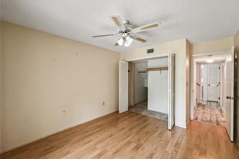House in New Port Richey, Florida 2 bedrooms, 126.25 sq.m. № 2231005 - photo 18