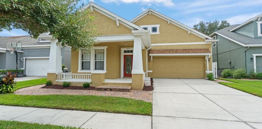House in Orlando, Florida 3 bedrooms, 171.96 sq.m. № 2236362