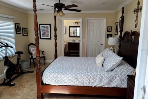 House in Orlando, Florida 5 bedrooms, 284.65 sq.m. № 1379296 - photo 25