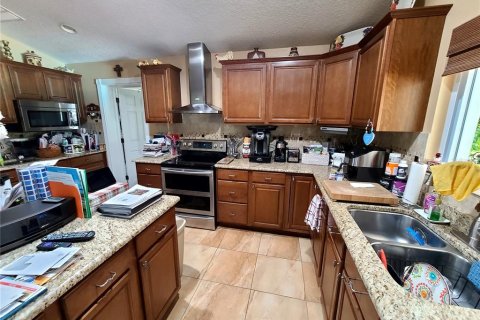 House in Orlando, Florida 5 bedrooms, 284.65 sq.m. № 1379296 - photo 14