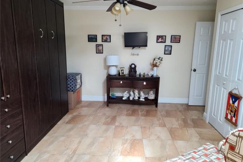 House in Orlando, Florida 5 bedrooms, 284.65 sq.m. № 1379296 - photo 26