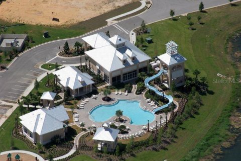 Townhouse in Groveland, Florida 3 bedrooms, 151.34 sq.m. № 1802355 - photo 22