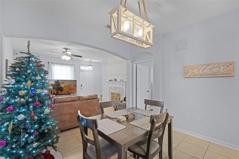 Townhouse in Groveland, Florida 3 bedrooms, 151.34 sq.m. № 1802355 - photo 8