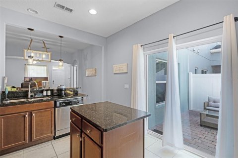 Townhouse in Groveland, Florida 3 bedrooms, 151.34 sq.m. № 1802355 - photo 6