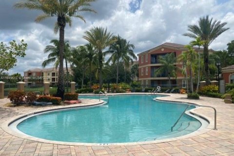 Condominio en alquiler en Miramar, Florida, 2 dormitorios, 99.22 m2 № 1950886 - foto 27