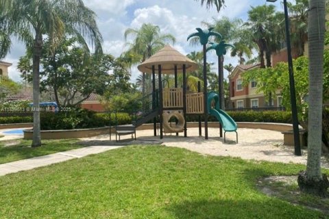 Condominio en alquiler en Miramar, Florida, 2 dormitorios, 99.22 m2 № 1950886 - foto 25