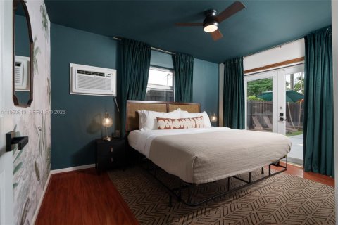 House in Oakland Park, Florida 3 bedrooms, 146.97 sq.m. № 2021023 - photo 19