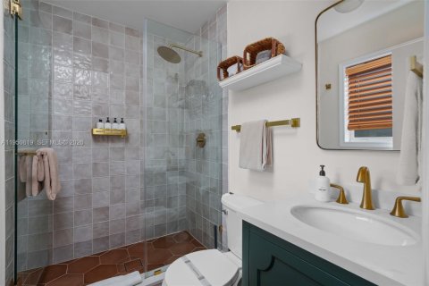 House in Oakland Park, Florida 3 bedrooms, 146.97 sq.m. № 2021023 - photo 22