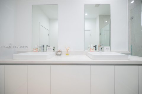 Casa en alquiler en Doral, Florida, 4 dormitorios, 223.15 m2 № 2026359 - foto 26