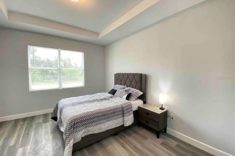 Casa en venta en Port Charlotte, Florida, 4 dormitorios, 179.95 m2 № 2097046 - foto 10