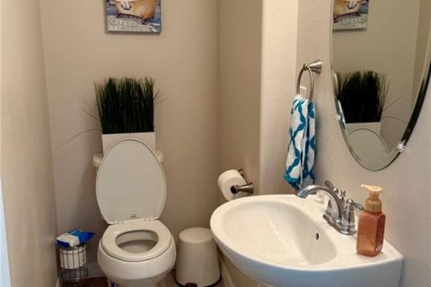 Townhouse in Orlando, Florida 3 bedrooms, 174.93 sq.m. № 1884168 - photo 4