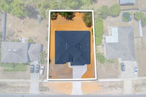 Casa en venta en Spring Hill, Florida, 4 dormitorios, 231.05 m2 № 1719237 - foto 3