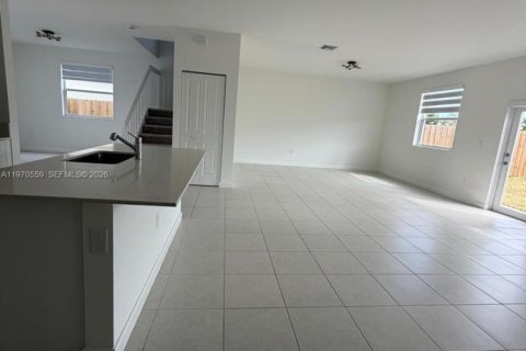 Casa en alquiler en Homestead, Florida, 5 dormitorios, 245.26 m2 № 2031300 - foto 14
