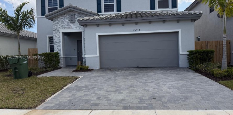 Casa en Homestead, Florida 5 dormitorios, 245.26 m2 № 2031300