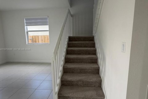 Casa en alquiler en Homestead, Florida, 5 dormitorios, 245.26 m2 № 2031300 - foto 15