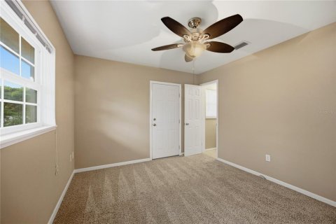 Villa ou maison à vendre à Gainesville, Floride: 4 chambres, 147.16 m2 № 2209008 - photo 12