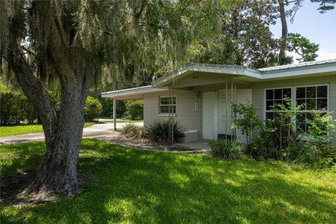 Villa ou maison à Gainesville, Floride 4 chambres, 147.16 m2 № 2209008